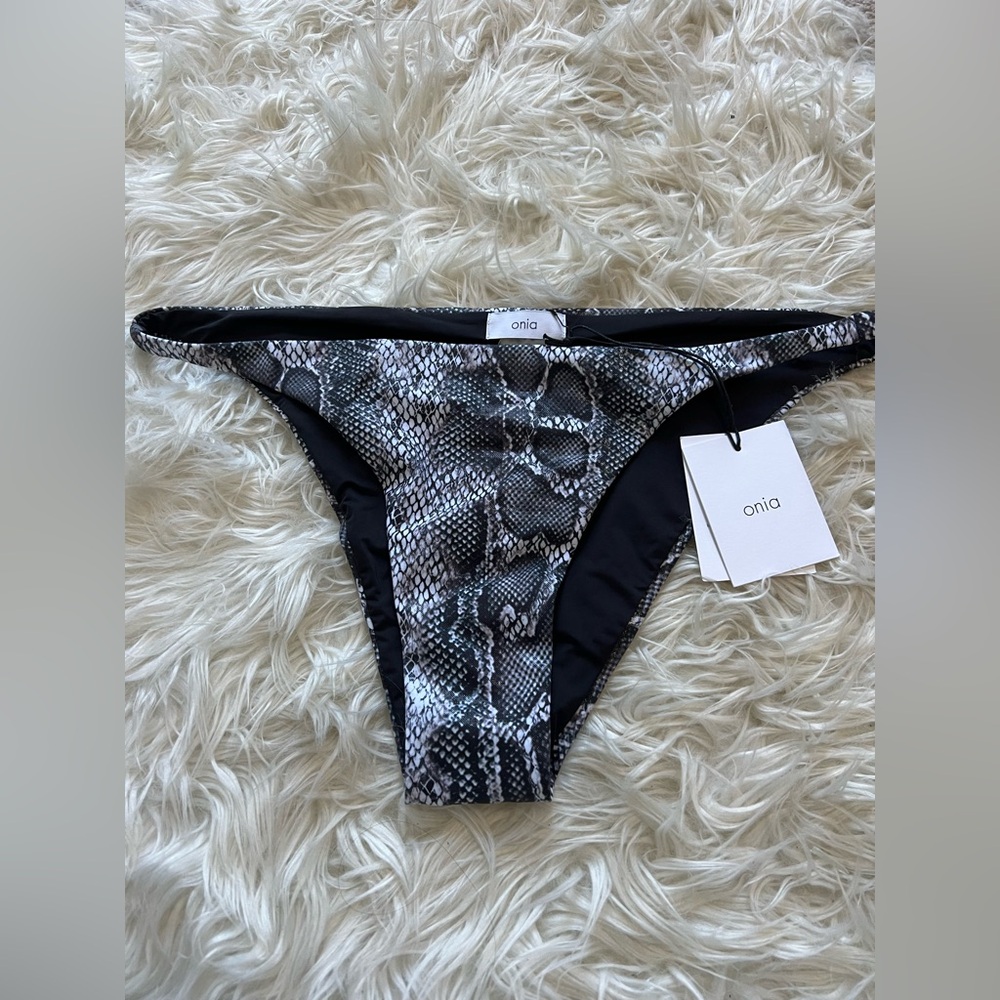 NWT ONIA bikini bottoms size XL